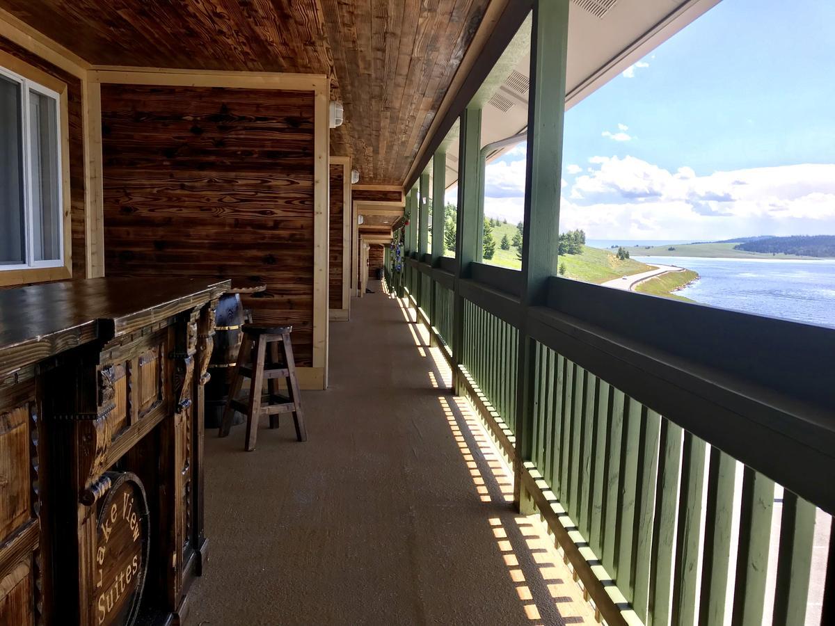 Lake View Suites เวสต์เยลโลว์สโตน ภายนอก รูปภาพ